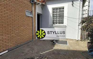 Imagem: O depósito possui 1 Vaga na garagem e 49m² de Área e está