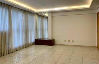 Imagem: O apartamento possui 2 Dormitórios, 3 Banheiros, 2 Vagas na