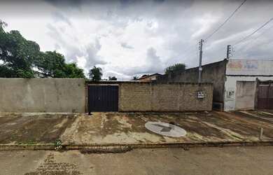 Imagem: A casa possui 2 Dormitórios, 1 Banheiro, 120m² de Área e