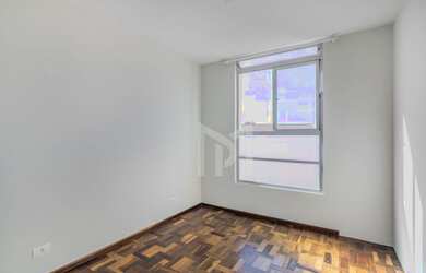 Imagem 13: Apartamento com 3 dormitórios à venda, 78 m² por R$ 259.000,00 - Novo Mundo - Curitiba/PR