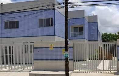 Imagem: A casa possui 3 Dormitórios, 1 Banheiro, 1 Vaga na garagem