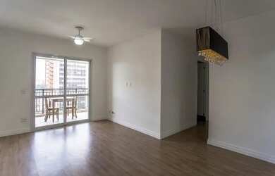 Imagem: O apartamento possui 2 Dormitórios, 2 Banheiros, 2 Vagas na