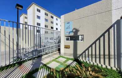 Imagem: O apartamento possui 2 Dormitórios, 1 Banheiro, 1 Vaga na garagem