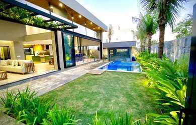 Imagem: A casa em condomínio possui 4 Dormitórios, 5 Banheiros, 3