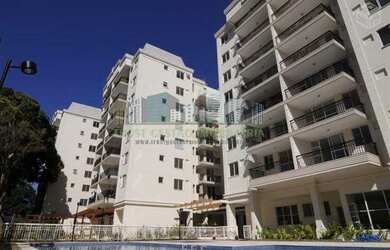 Imagem: O apartamento possui 2 Dormitórios, 2 Banheiros, 1 Vaga na