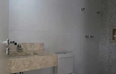 Imagem 15: Sobrado novo, com 313m², piscina, 3 suítes e 6 vagas no Jardim Ibiratiba