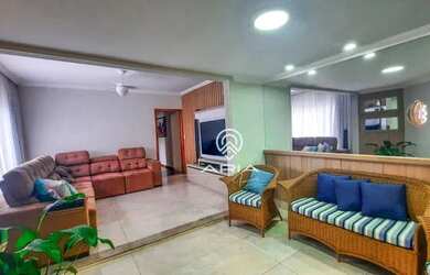 Imagem: A casa possui 4 Dormitórios, 4 Banheiros, 4 Vagas na garagem