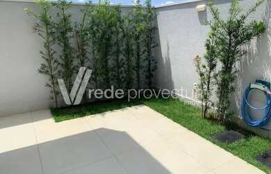 Imagem: A casa em condomínio possui 3 Dormitórios, 3 Banheiros, 4