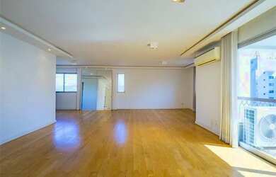 Imagem: O apartamento na cobertura possui 2 Dormitórios, 3 Banheiros