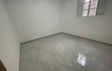 Imagem 4: Imóvel no Teresinha. 300m² de Área, 1 Banheiroe2 Dormitórios