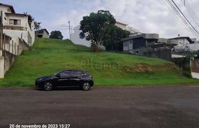 Imagem: O terreno possui 550m² de Área, Imóvel novo e está localizado