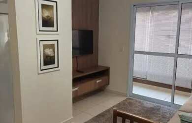 Imagem: O apartamento possui 1 Dormitório, 1 Banheiro, 1 Vaga na garagem