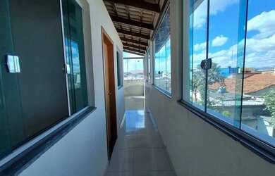 Imagem 3: Exuberante casa com 5 quartos, sendo uma suíte, 2 banhos, terraço maravilhoso,...