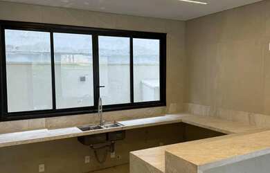 Imagem 6: Imovel Novo Sobrado frente Mata Jardins França