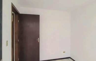 Imagem 14: Sobrado para Locação em Curitiba, Bairro Alto, 3 dormitórios, 1 suíte,...