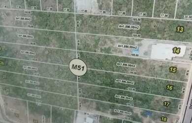 Imagem: O terreno possui 1327m² de Área e está localizado em Parque