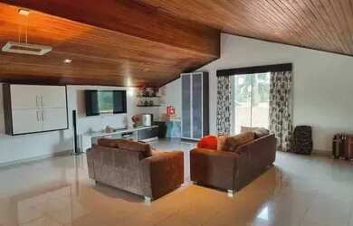 Imagem 7: Condomínio Aristocrático, Casa Duplex com 5 Suítes Escritórios, Espaço...