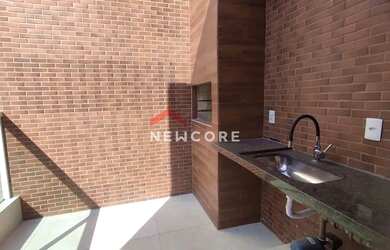 Imagem: A casa em condomínio possui 4 Dormitórios, 5 Banheiros, 1