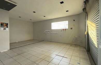 Imagem: O depósito possui 120m² de Área e está localizado em Jardim