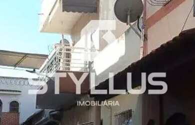 Imagem: A casa possui 2 Dormitórios, 3 Banheiros, 1 Vaga na garagem