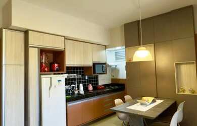 Imagem: O apartamento possui 1 Dormitório, 1 Banheiro, 2 Vagas na garagem