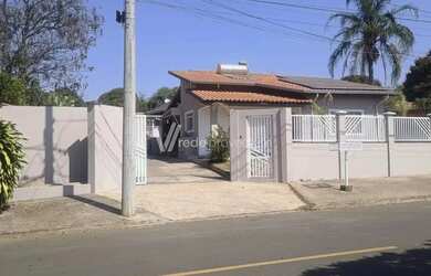 Imagem: A fazenda possui 500m² de Área e está localizado em Parque