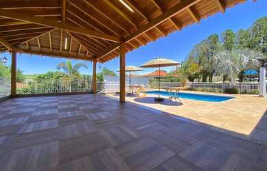 Imagem: A chácara possui 10.400m² de Área e está localizado em