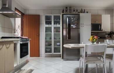 Imagem 4: Linda casa em condominio fechado da zona sul com 3 suites, 4 vagas - Londrina