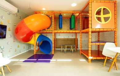 Imagem: O apartamento possui 3 Dormitórios, 2 Banheiros, 1 Vaga na