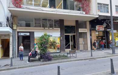 Imagem: O apartamento possui 2 Dormitórios, 3 Banheiros, 90m² de Área