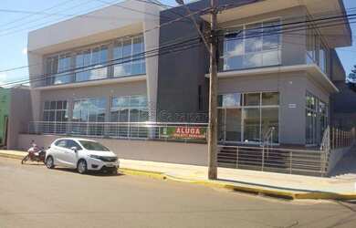 Imagem: O depósito possui 1 Vaga na garagem e 48m² de Área e está