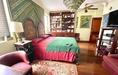 Imagem 9: Cobertura ampla na Vieira Souto - casa suspensa em frente ao mar