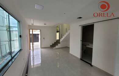 Imagem 7: Orlla Imóveis - Linda casa em Itaipuaçu Jardim Central