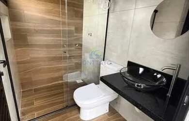 Imagem: A casa em condomínio possui 3 Dormitórios, 2 Banheiros, 3