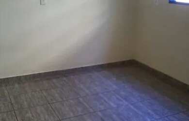 Imagem 9: Casa pescador aposentado, 600 metros do rio grande em Fronteira-MG