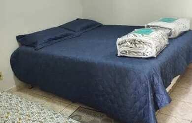 Imagem: A kitnet possui 1 Dormitório, 1 Banheiro, 1 Vaga na garagem