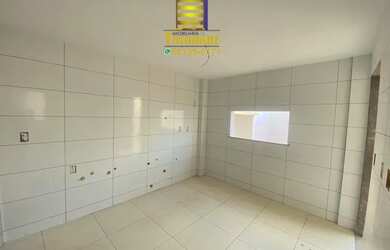 Imagem 3: Exclusiva Casa de Alto Padrão Na Praia do Meio- 3 Suítes -Vista Mar