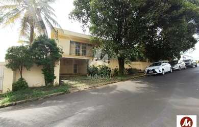 Imagem 2: Casa térrea na rua 4 dormitórios/suite, cozinha planejada