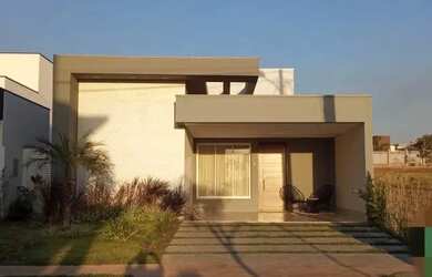 Imagem 1: Casa à venda no condomínio Belvedere