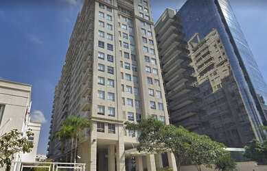 Imagem: O depósito possui 2 Vagas na garagem, 40m² de Área e está