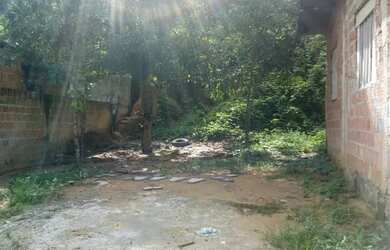 Imagem: O terreno possui 150m² de Área e está localizado em Gilberto