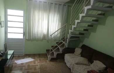 Imagem: A casa possui 2 Dormitórios, 1 Banheiro e 60m² de Área e