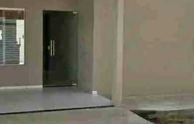 Imagem: A casa possui 2 Dormitórios, 1 Banheiro e está localizado