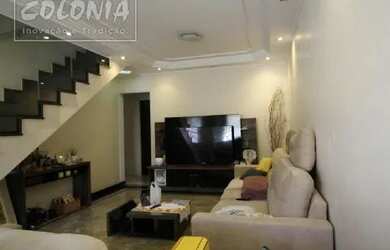 Imagem: A casa possui 3 Dormitórios, 5 Banheiros, 5 Vagas na garagem