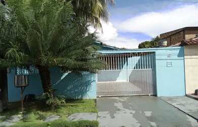 Imagem: A casa em condomínio possui 2 Dormitórios, 1 Banheiro, 2 Vagas