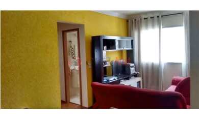 Imagem: O apartamento possui 2 Dormitórios, 1 Banheiro, 1 Vaga na garagem