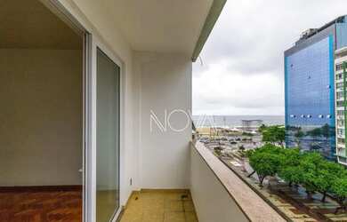 Imagem: O apartamento possui 3 Dormitórios, 3 Banheiros, 112m² de