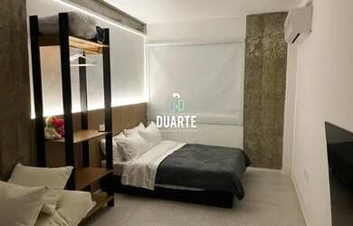 Imagem: O apartamento possui 1 Dormitório, 1 Banheiro, 1 Vaga na garagem