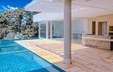 Imagem: A casa em condomínio possui 3 Dormitórios, 5 Banheiros, 5