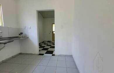 Imagem 7: CASA NO CAMINHO DE AREIA